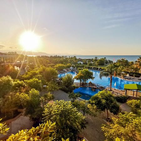 Grand Palladium Sicilia Resort & Spa Кампофеличе-ди-Роччелла Экстерьер фото